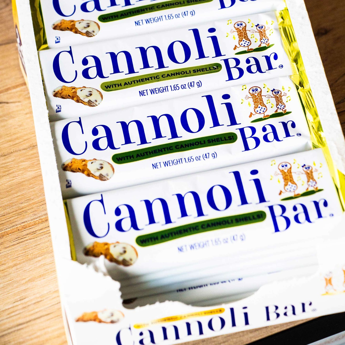 Cannoli Chocolate Candy Bar 1.65oz