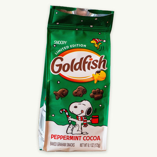 Goldfish Snoopy Peppermint Cocoa Graham Snacks 6.1oz