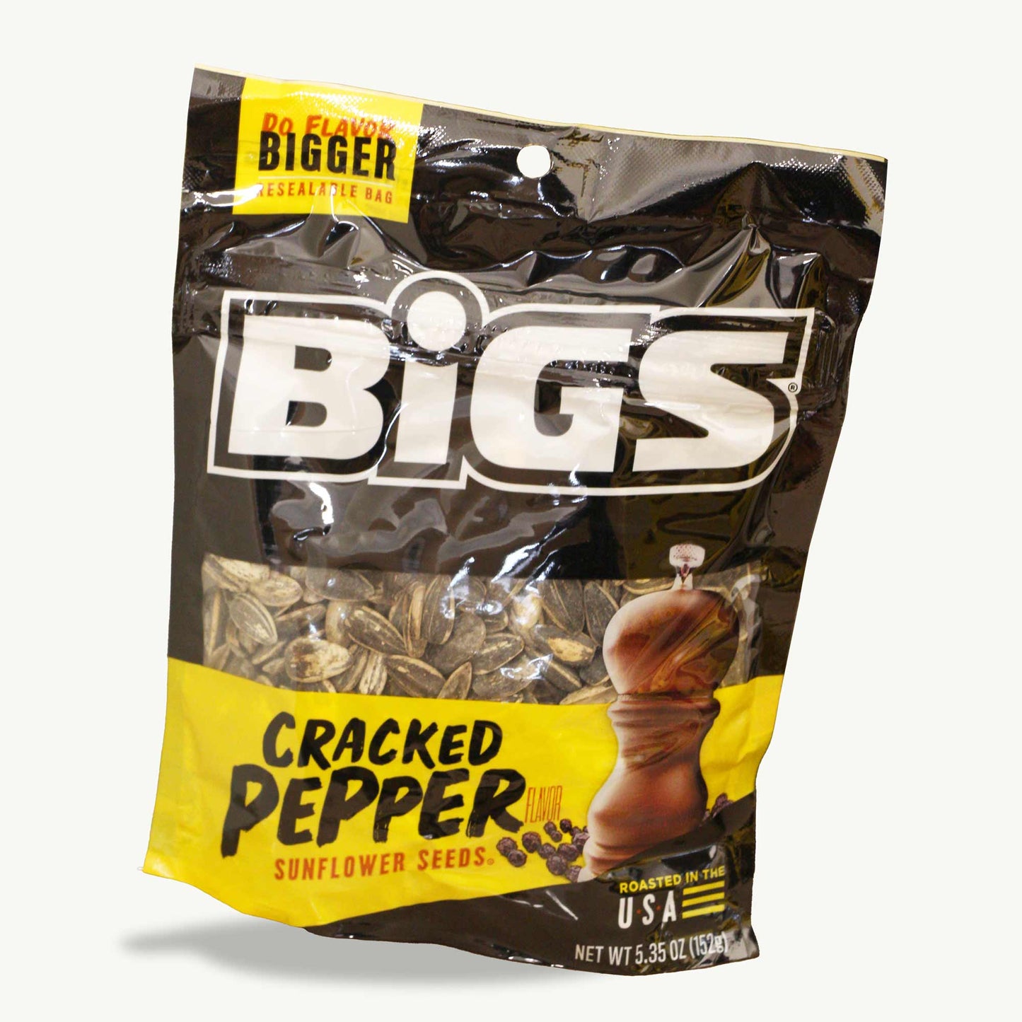 BIGS Cracked Pepper Sunflower Seeds 5.35oz