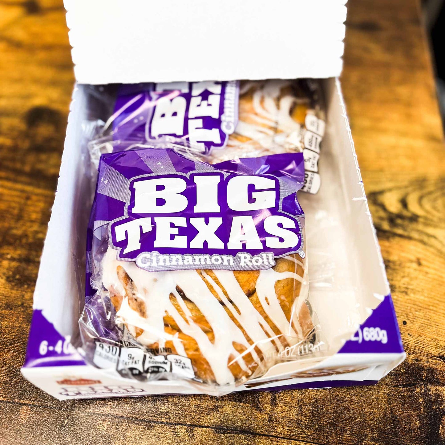 Cloverhill Big Texas Cinnamon Roll 4oz