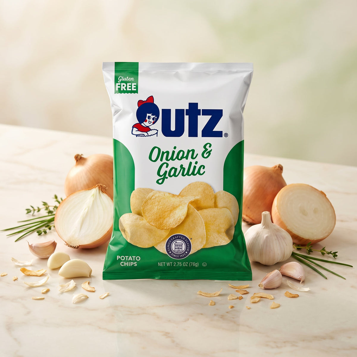 Utz Onion and Garlic Potato Chips 2.75oz — luxe scene