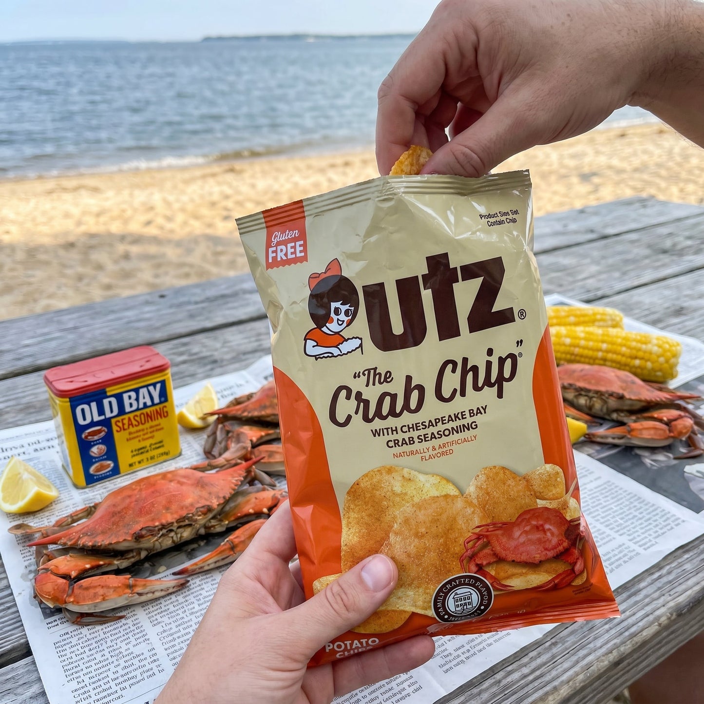 Utz Potato Chips Variety Pack – Original (4), Crab Chip (4) – Potato Chip Variety Packs – 8 Bags